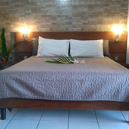 Orio Papeete Centre Apt W Pool ภายนอก รูปภาพ